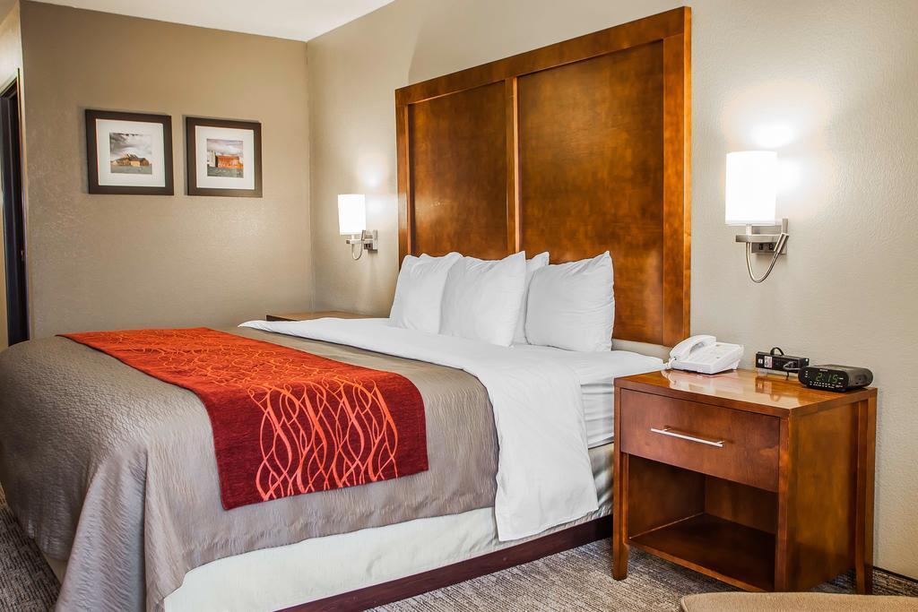 Comfort Inn Marshalltown South Екстер'єр фото